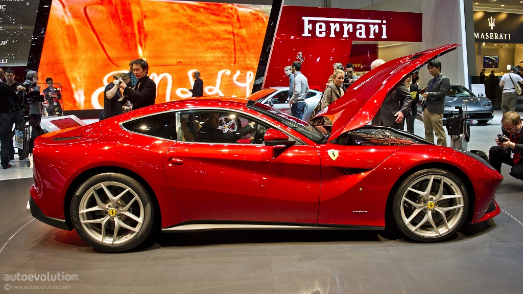 geneva-2012-ferrari-f12-berlinetta-live-photos_6.jpg